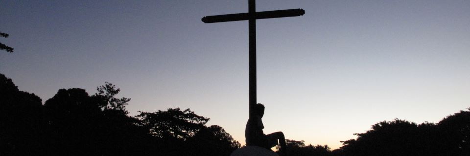 unter-dem-kreuz_345671_slider