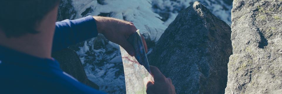 wandern-karte-984098_slider